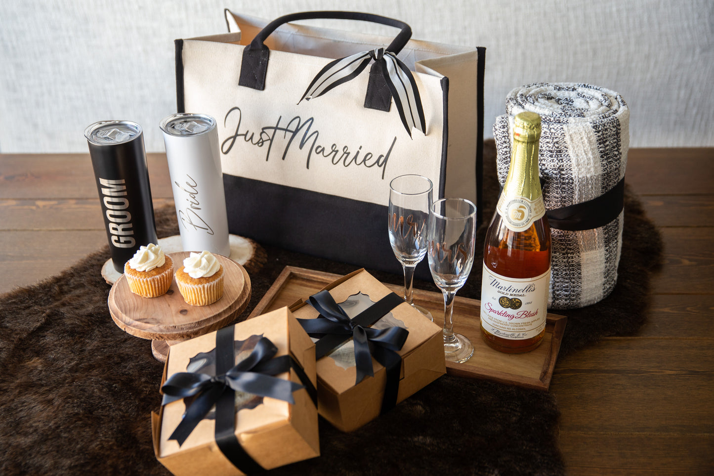 Classic Elopement Package